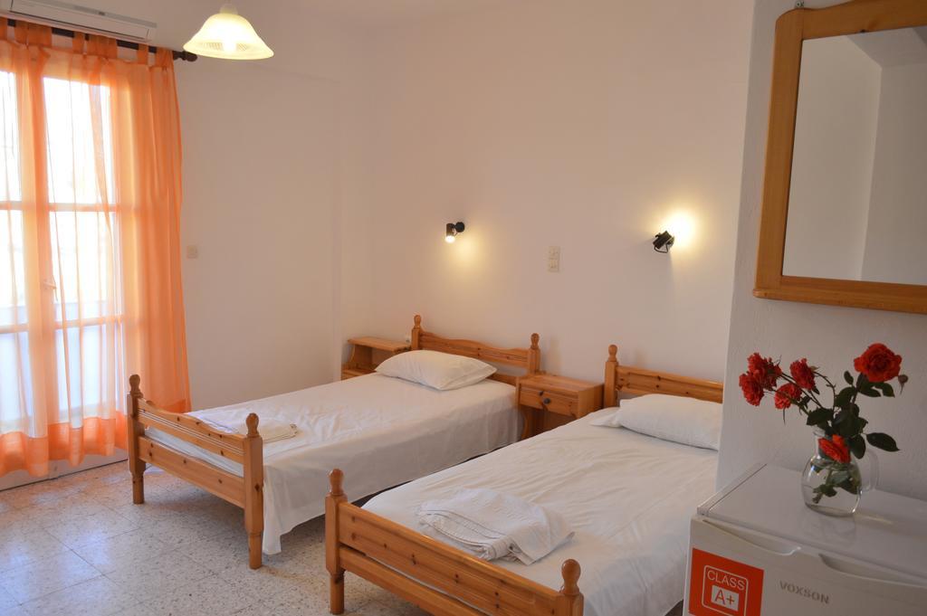 Отель Koukos Agia Theodoti Экстерьер фото