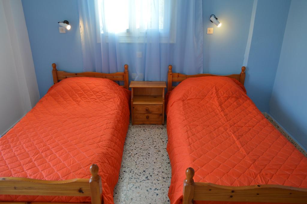 Отель Koukos Agia Theodoti Экстерьер фото